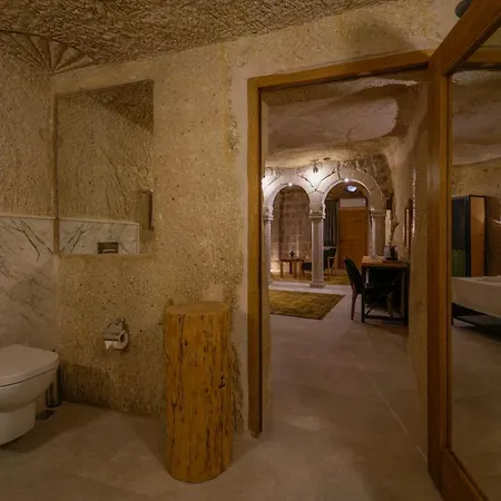 The Niche Cave מלון גורמה