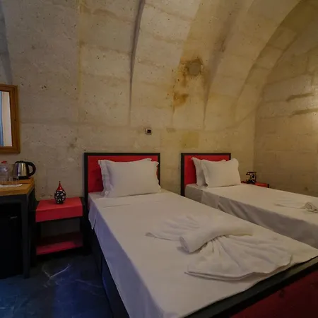 The Niche Cave * גורמה