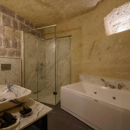 The Niche Cave Hotel *
