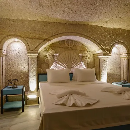 Отель The Niche Cave