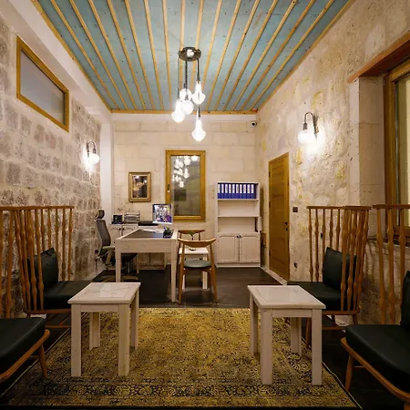 Hotel The Niche Cave 3*