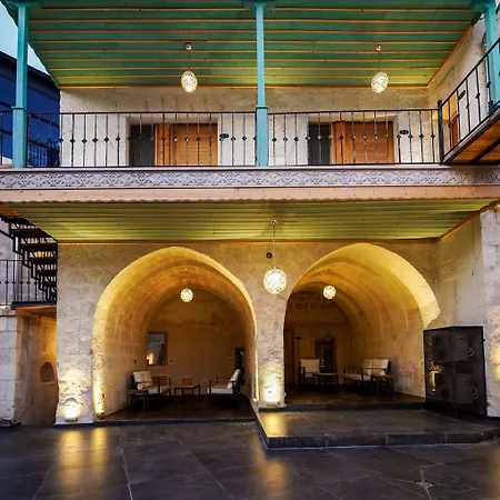 The Niche Cave Hotel