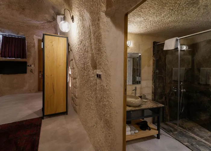 The Niche Cave Hotel *